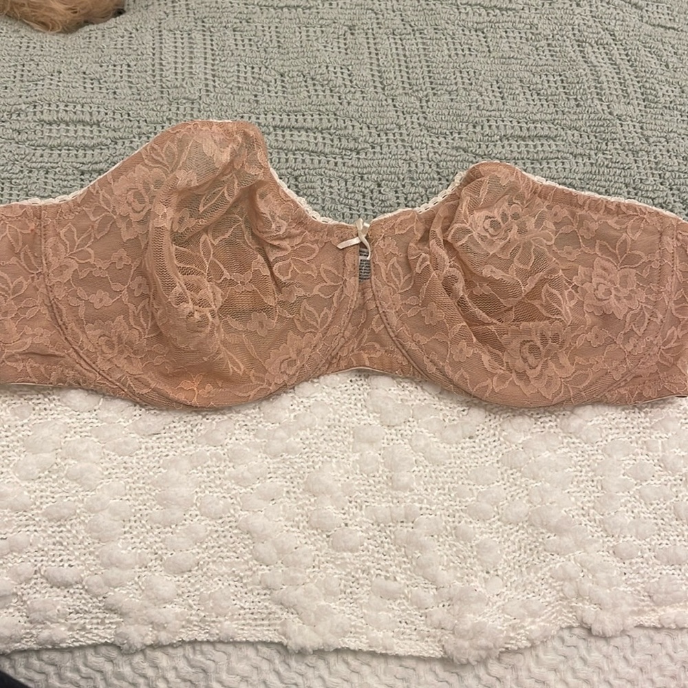 B.tempt’d by Wacoal 36D black lace unpadded strapless bra with straps - Picture 6 of 8